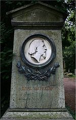 Grabmal von Karl Gutzkow auf dem Frankfurter Hauptfriedhof