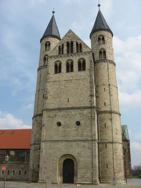 Datei:Kloster-unsere-liebe-frau-magdeburg.jpg