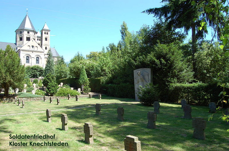 Datei:Knechtsteden-Soldatenfriedhof-WK2.jpg